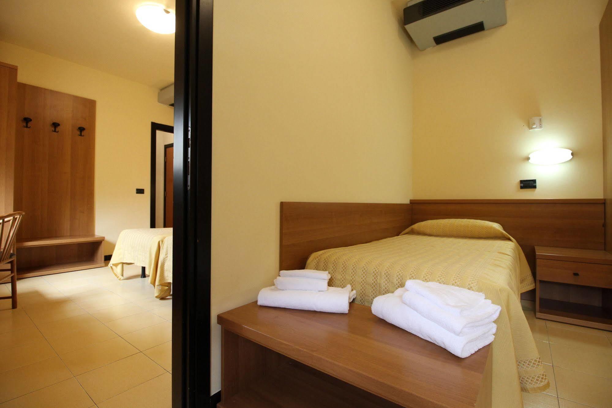 Hotel Italia Occhiobello Zewnętrze zdjęcie